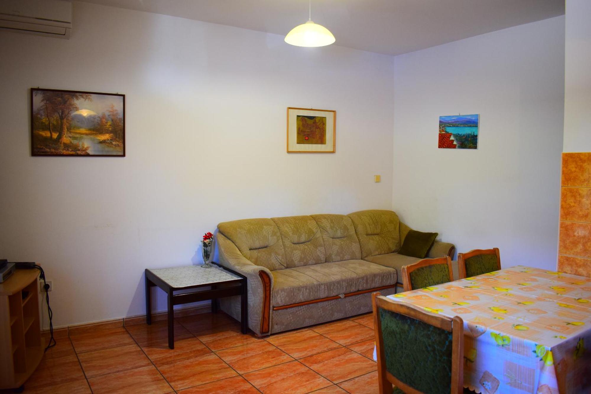 Apartments Milica Malinska Quarto foto